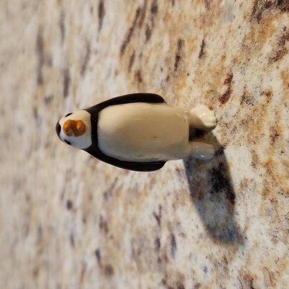Miniature Penguin Figurines - Picture 2 of 9